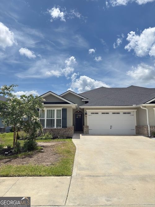 142 Ryan Nicholas Dr, Kingsland, GA, 31548-6939 | Card Image