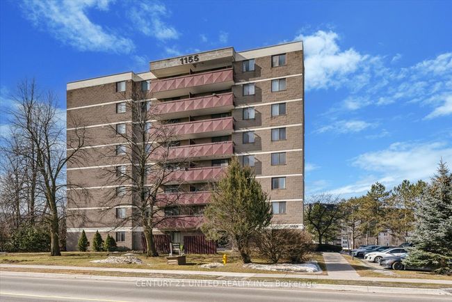 301 - 1155 Goodfellow Rd, Home with 3 bedrooms, 1 bathrooms and 1 parking in Peterborough ON | Image 4