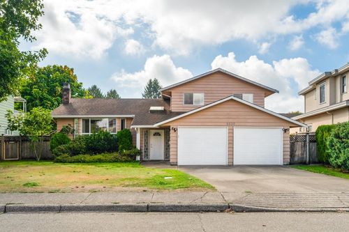 8620 Demorest Dr, Richmond, BC, V7A4M1 | Card Image