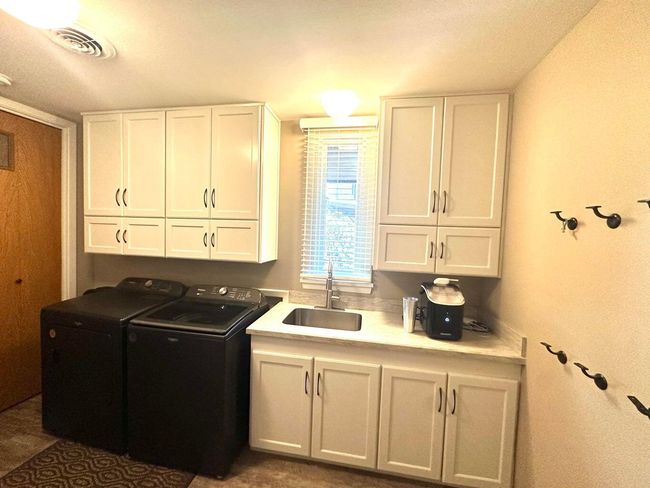 1408 Borger St, House other with 5 bedrooms, 4 bathrooms and null parking in Plainview TX | Image 21