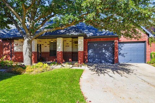 1904 Trevor Ct, Flower Mound, TX, 75028-7705 | Card Image