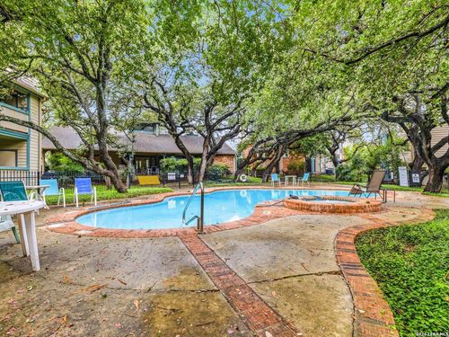 423-4839 Brandeis St, San Antonio, TX, 78249-1748 | Card Image