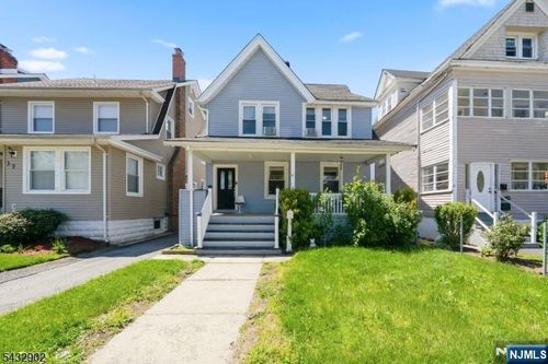 41 Edgar St, East Orange, NJ, 07018-1909 | Card Image