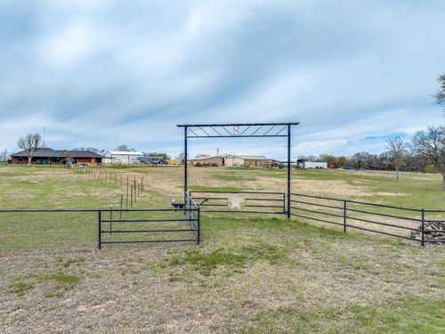 170 County Road 4678, Boyd, TX, 76023-4434 | Card Image