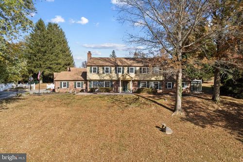 37 Woodridge Rd, THORNTON, PA, 19373-1088 | Card Image