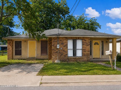 334 Carver St, Lafayette, LA, 70501-1702 | Card Image