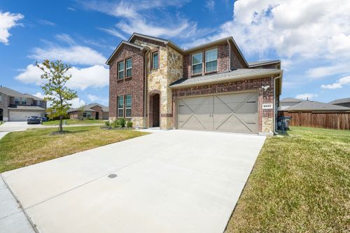 6037 Warrington St, Aubrey, TX, 76227-5852 | Card Image