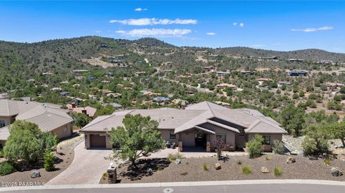 582 Windspirit Cir, Prescott, AZ, 86303-6702 | Card Image