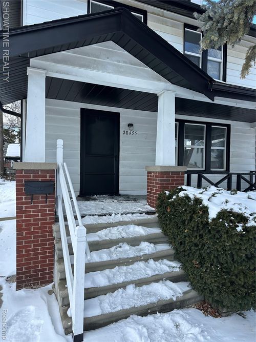 28455 Melvin Street, Roseville, MI, 48066 | Card Image