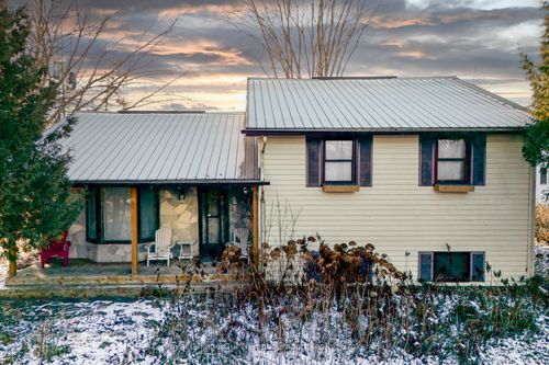 25 River Rd W, Campbellford, ON, K0L1L0 | Card Image