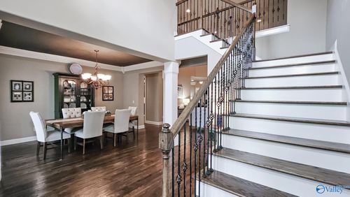 10 Verdant Cir Se, Huntsville, AL, 35803-1922 | Card Image
