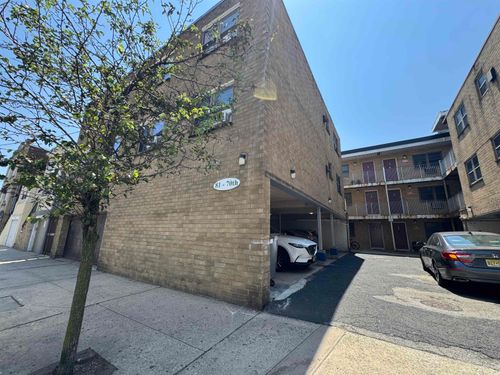apt-7-81 70th St, Guttenberg, NJ, 07093-4714 | Card Image