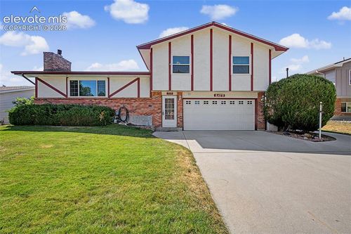 5555 Lantana Dr, Colorado Springs, CO, 80915-1214 | Card Image