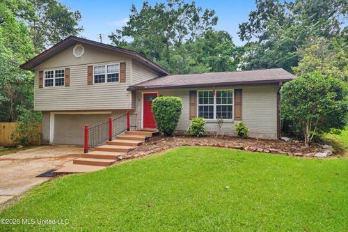 5 Shady Side Cir, Gulfport, MS, 39507-4549 | Card Image