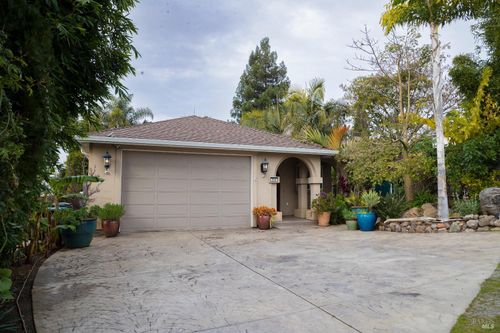 504 Palms Dr, Martinez, CA, 94553-1434 | Card Image