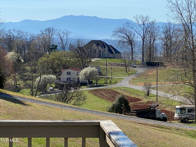 534 White Oak Cir, House other with 4 bedrooms, 3 bathrooms and null parking in Kodak TN | Image 8