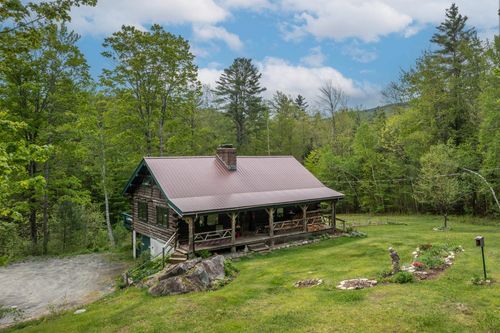 287 Powder Mill Rd, Londonderry, VT, 05148-4505 | Card Image