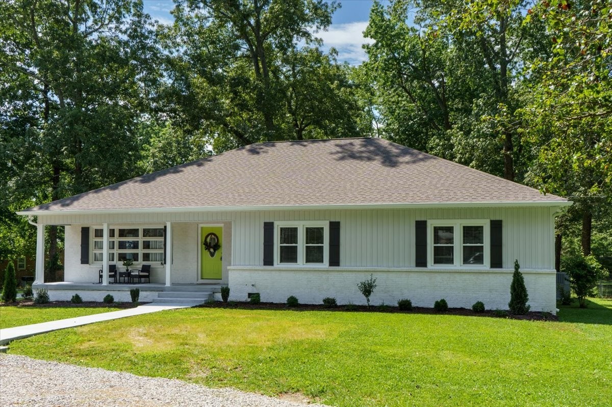 Westside Heights Dr, Tullahoma, TN 37388