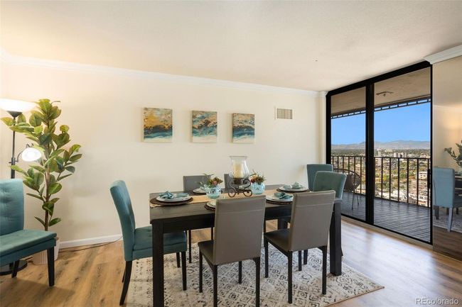 APT-2402 - 1551 Larimer St, Condo with 2 bedrooms, 2 bathrooms and 1 parking in Denver CO | Image 12