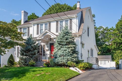 34 Brookside Ave, Hawthorne, NJ, 07506-2933 | Card Image