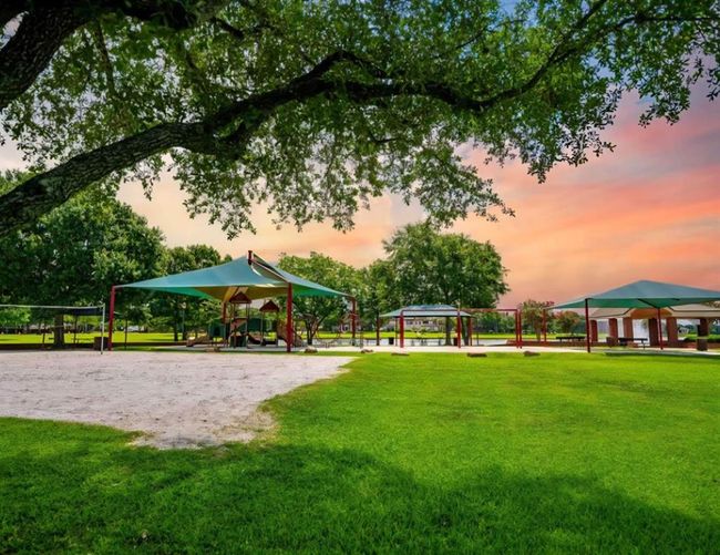 2426 Hanston Ct, House other with 4 bedrooms, 3 bathrooms and 2 parking in Pearland TX | Image 30