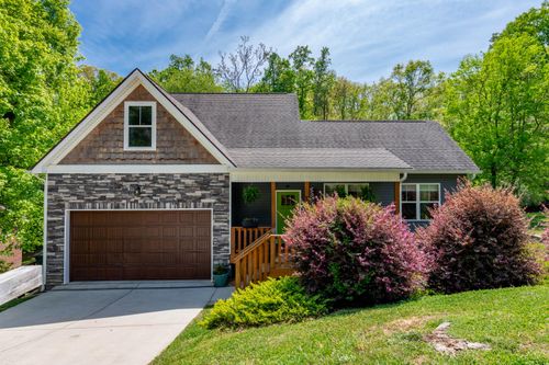 5820 Northshore Dr, Hixson, TN, 37343-4621 | Card Image