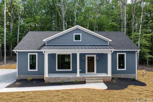 227 Oak Run, Clarksville, VA, 23927-3624 | Card Image
