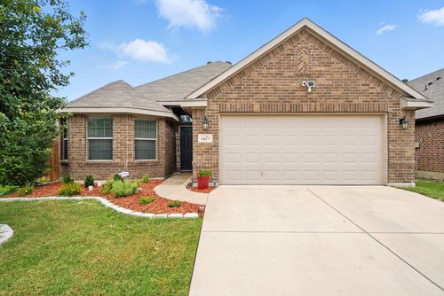 9117 Blakely Dr, Fort Worth, TX, 76134-1654 | Card Image