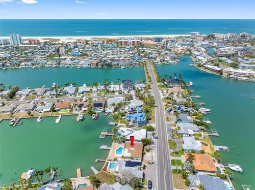455 115th Ave, TREASURE ISLAND, FL, 33706-3045 | Card Image