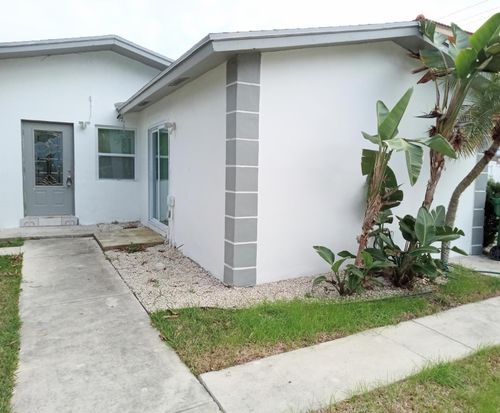 305 Nw 4th Ave, Delray Beach, FL, 33444-2717 | Card Image