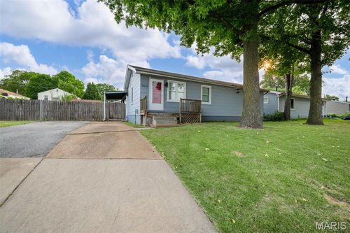3651 Germania St, Saint Louis, MO, 63116-4018 | Card Image