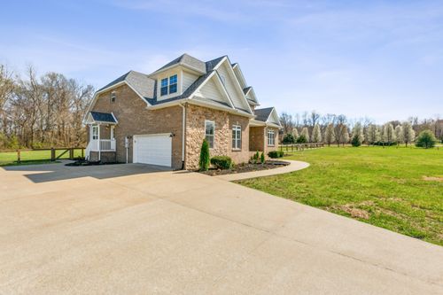 3725 Glen Raven Rd, CEDAR HILL, TN, 37032-5107 | Card Image
