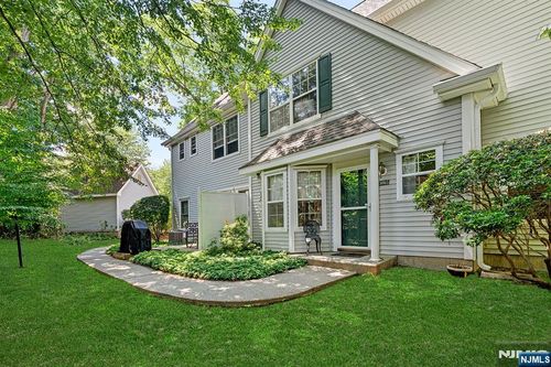 1005 Chatfield Drive, Pequannock Township, NJ, 07444 | Card Image