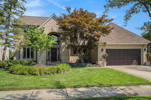 45090 Thornhill Ct, Canton, MI, 48188-1082 | Card Image