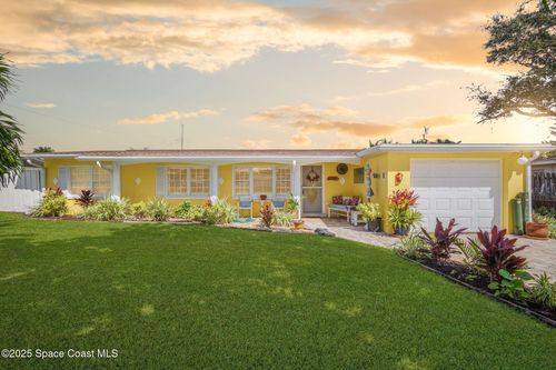 663 Bermuda Rd, Cocoa Beach, FL, 32931-3005 | Card Image