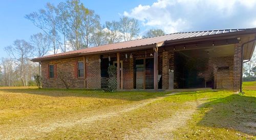 28 Saw Rd, Poplarville, MS, 39470-3557 | Card Image