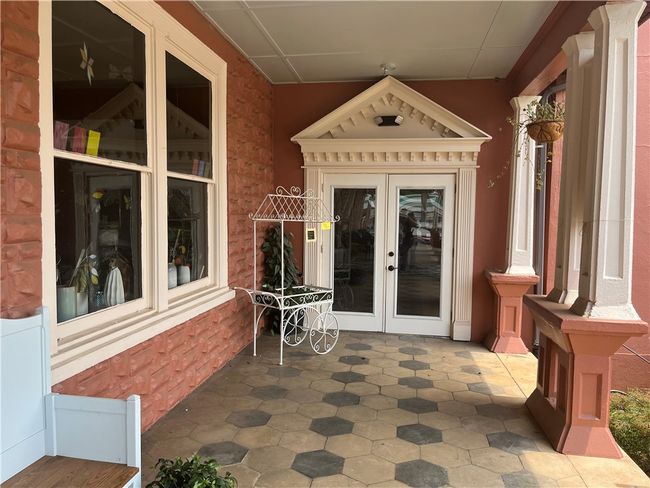 UNIT-201 - 112 W Main St, Home with 0 bedrooms, 0 bathrooms and null parking in Walhalla SC | Image 12