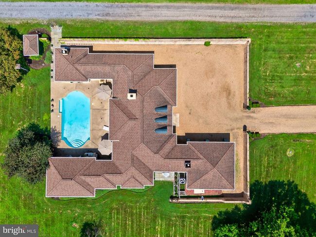 6289 Coon Tree Rd, House other with 2 bedrooms, 3 bathrooms and null parking in THE PLAINS VA | Image 7