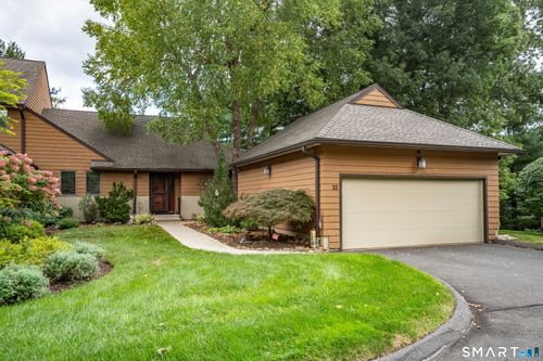 12-12 Chambord Park, Bloomfield, CT, 06002 | Card Image