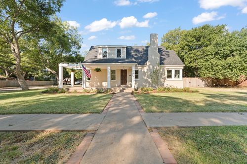 112 Bellevue Dr, Cleburne, TX, 76033-5332 | Card Image