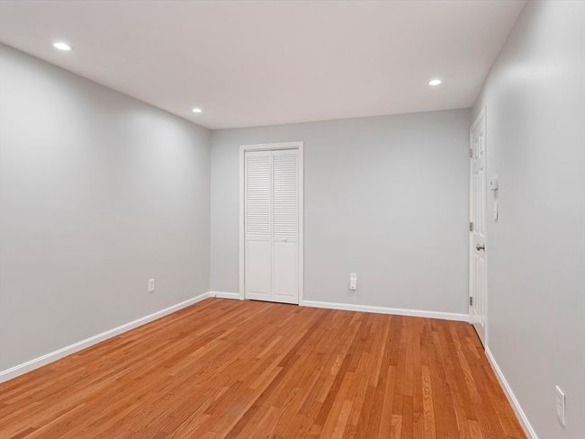 48 - 48 Decarolis Dr, Condo with 2 bedrooms, 2 bathrooms and 2 parking in Tewksbury MA | Image 18