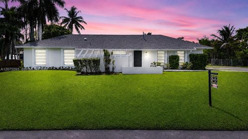 18465 Sw 89th Ct, Cutler Bay, FL, 33157-7115 | Card Image