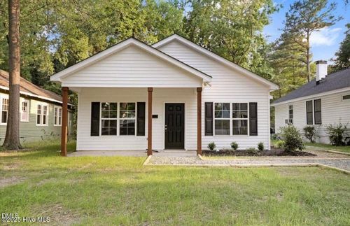 203 Booker Street Nw, Pikeville, NC, 27863 | Card Image