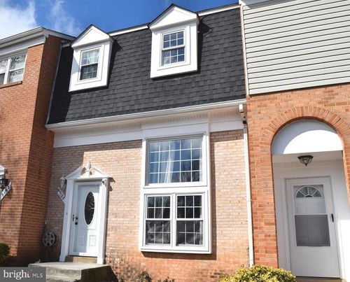 9180 Laurelwood Ct, MANASSAS, VA, 20110-4835 | Card Image