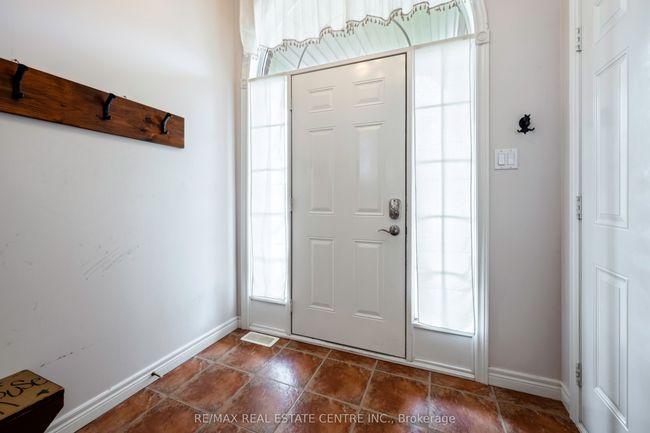 112 Fleming Way, House other with 4 bedrooms, 2 bathrooms and 2 parking in Shelburne ON | Image 8