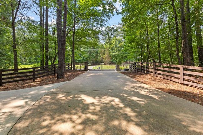 654 Cannon Rd, House other with 5 bedrooms, 4 bathrooms and 6 parking in Sharpsburg GA | Image 65