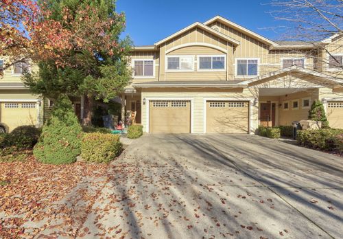 1708 Softwood Way, Grants Pass, OR, 97526-4241 | Card Image