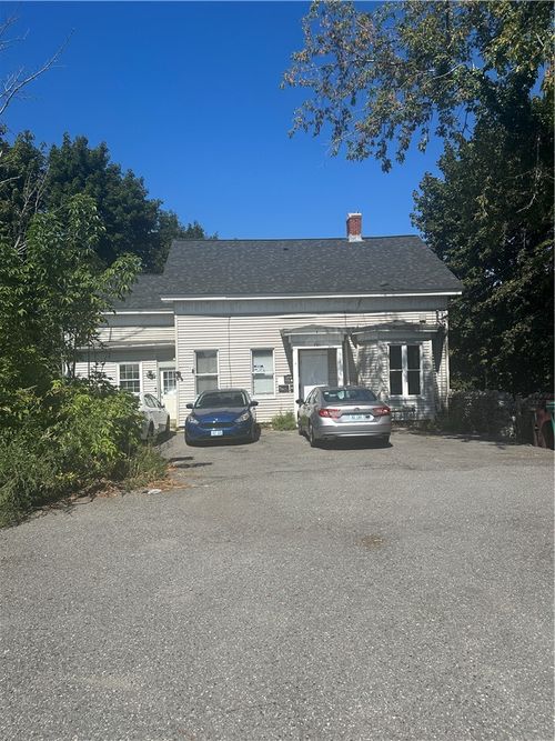 201 High St, Woonsocket, RI, 02895-4462 | Card Image