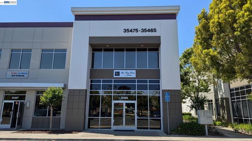 35465 35465 Dumbarton Ct., Newark, CA, 94560 | Card Image