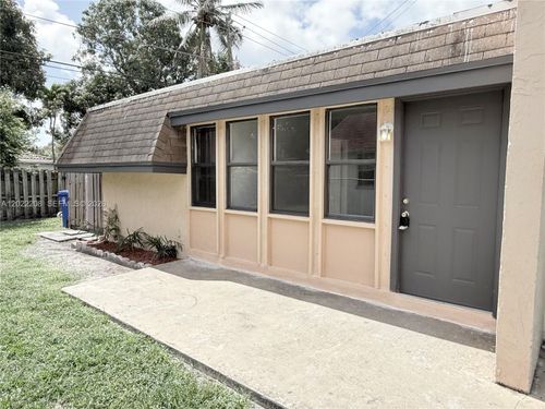 1312 Nw 8th Ave, Fort Lauderdale, FL, 33311-6006 | Card Image